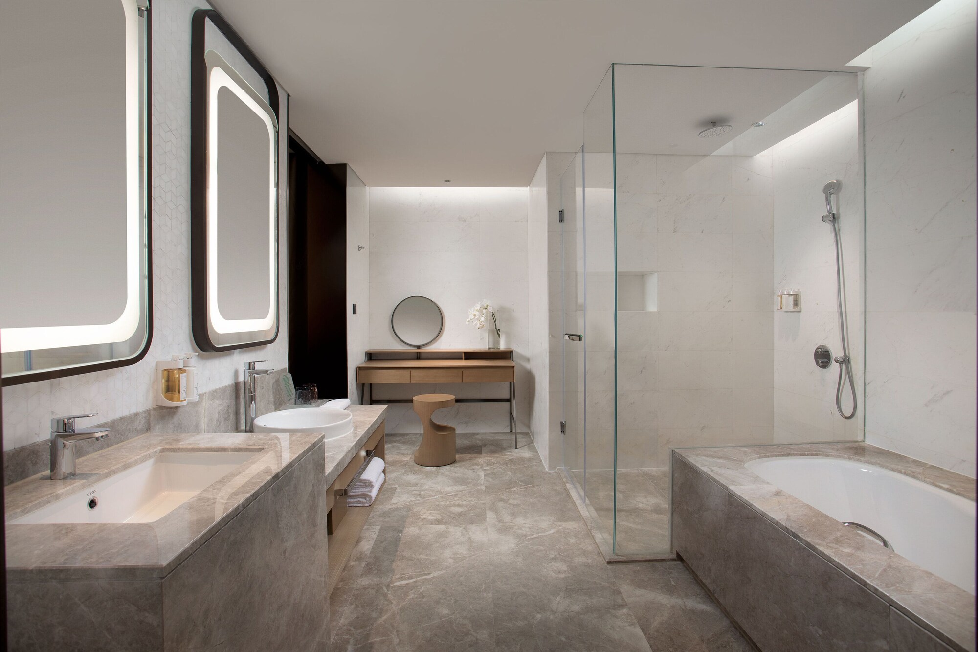 holiday inn wuxi central station an ihg hotel