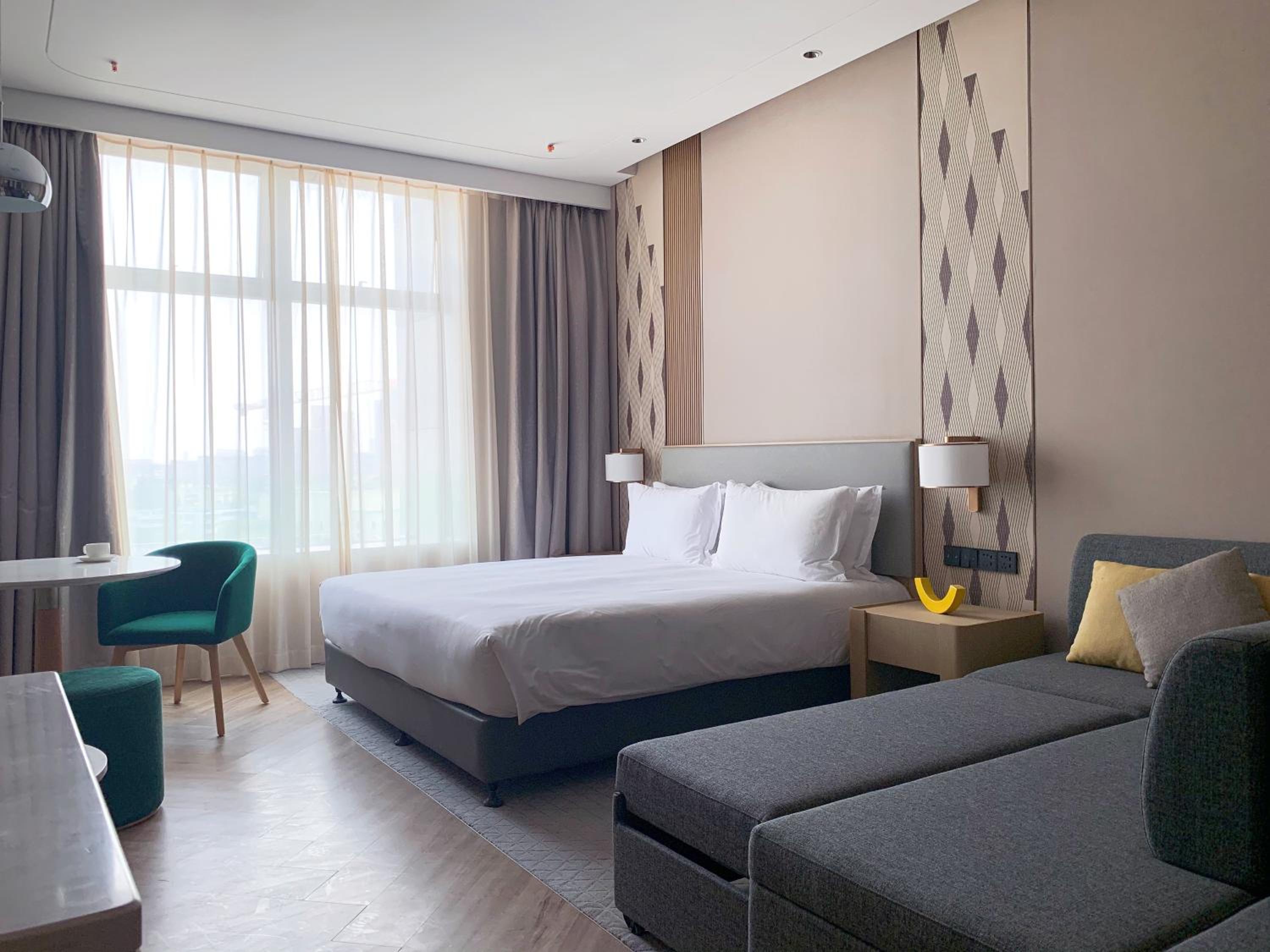 holiday inn wuxi central station an ihg hotel