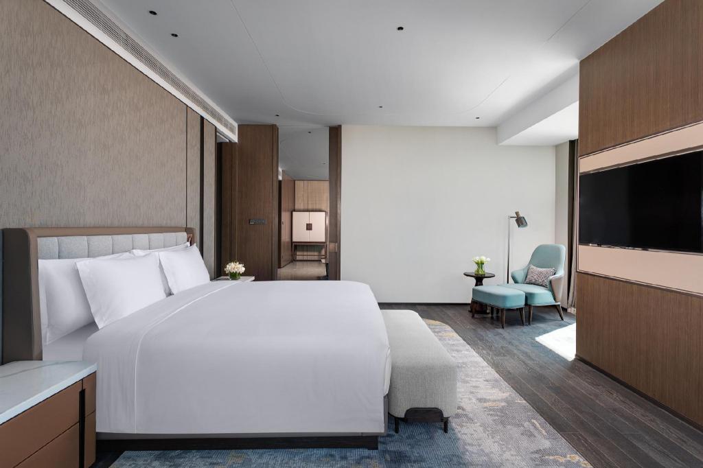 crowne plaza shanghai hongqiao an ihg hotel