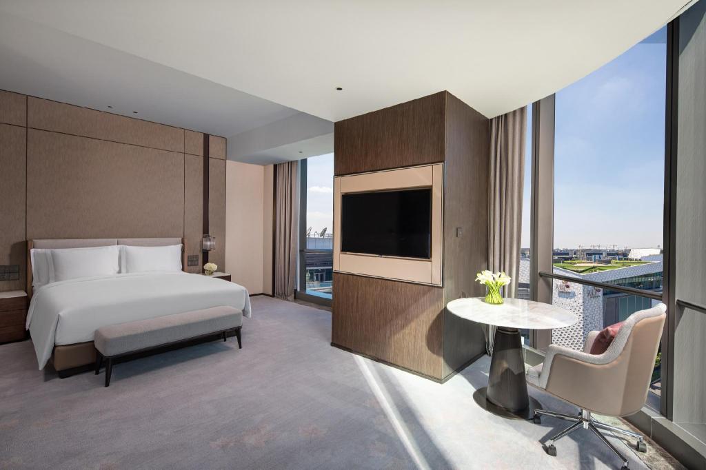 crowne plaza shanghai hongqiao an ihg hotel