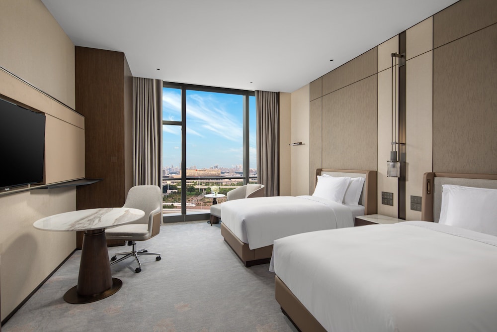 crowne plaza shanghai hongqiao an ihg hotel