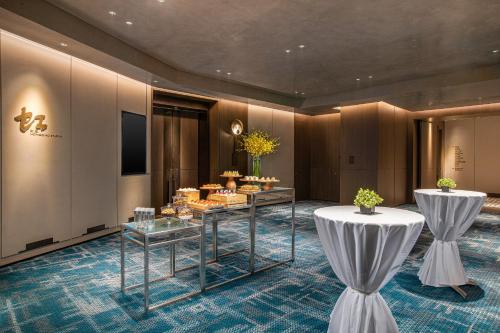 crowne plaza shanghai hongqiao an ihg hotel