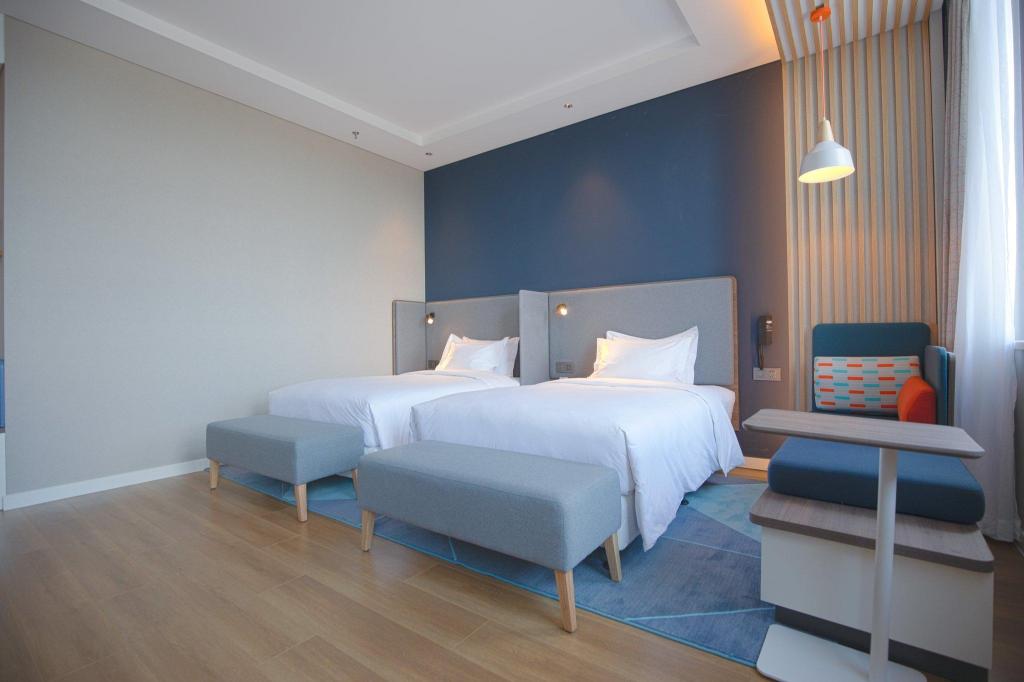 holiday inn express horgos an ihg hotel