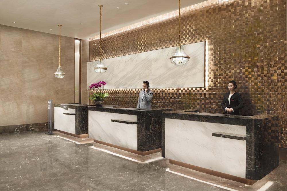 crowne plaza dalian xinghai an ihg hotel