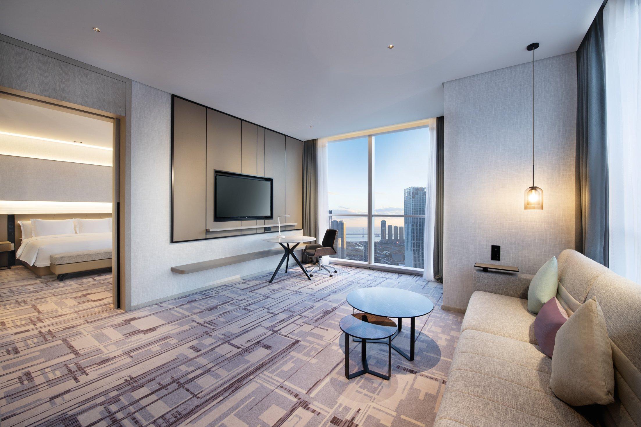 crowne plaza dalian xinghai an ihg hotel