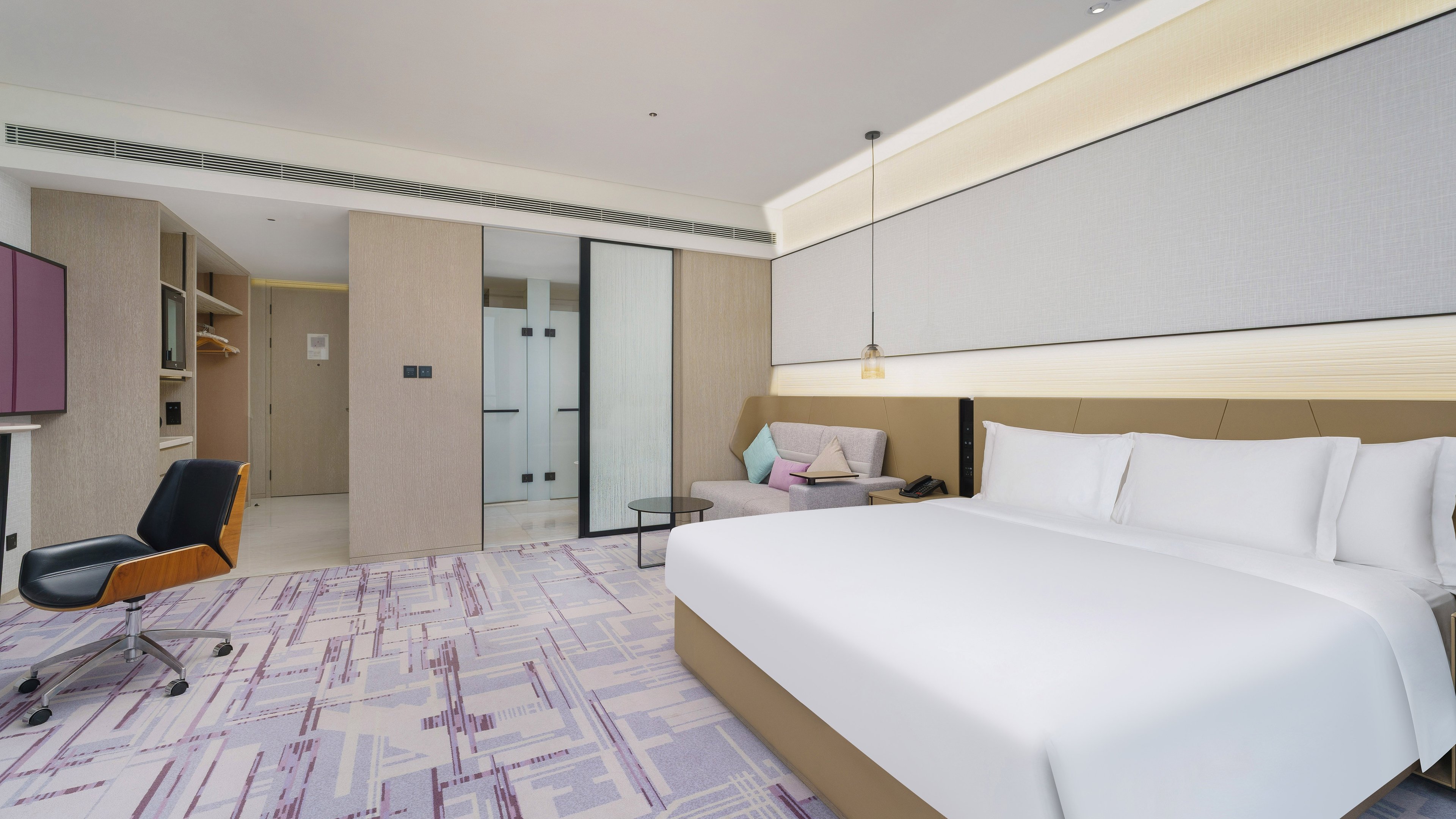 crowne plaza dalian xinghai an ihg hotel