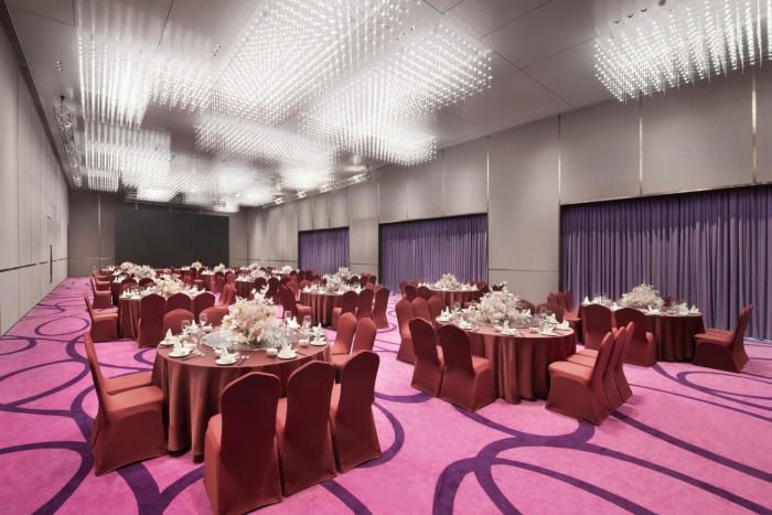crowne plaza dalian xinghai an ihg hotel