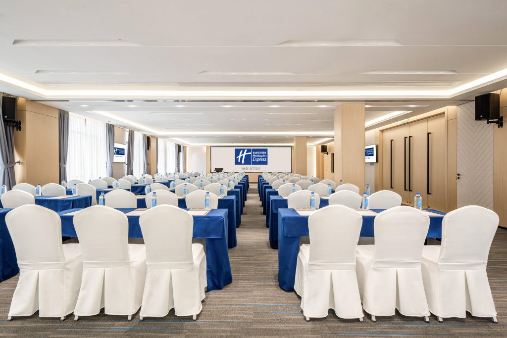 holiday inn express jinjiang anhai