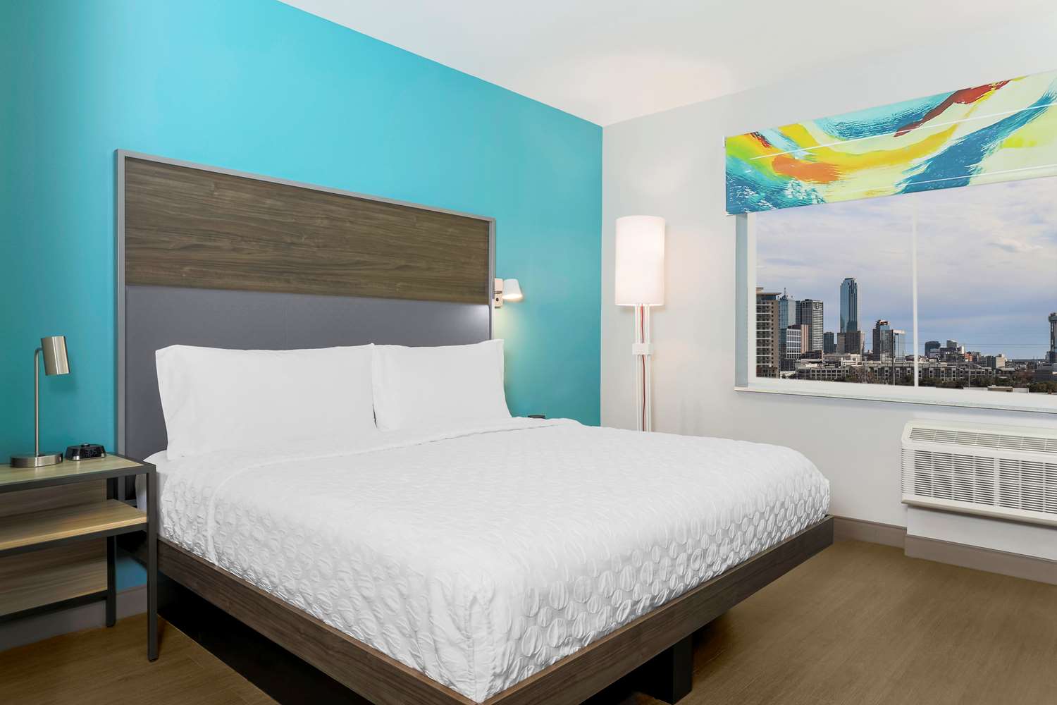 tru by hilton dallas downtown market center