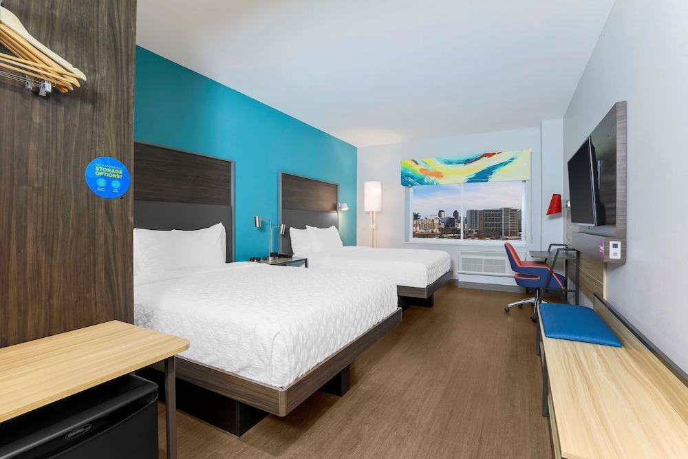 tru by hilton dallas downtown market center