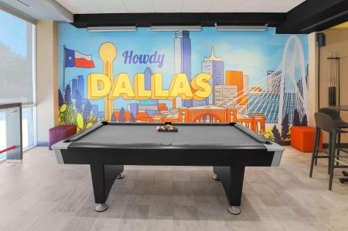 tru by hilton dallas downtown market center