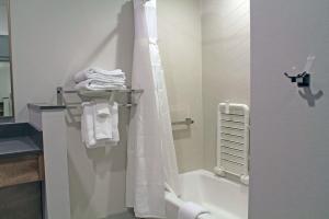 fairfield inn and suites by marriott st louis south