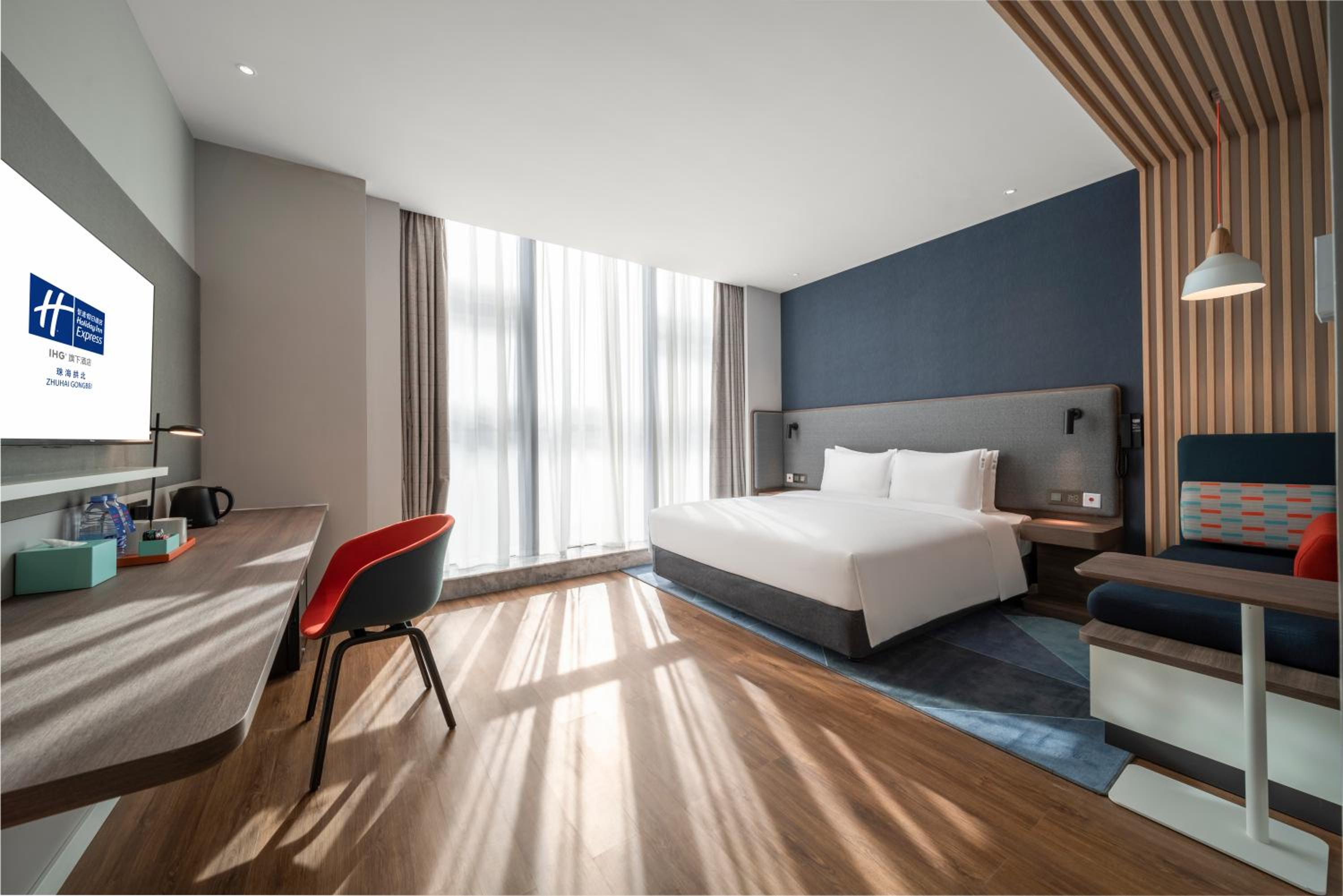 holiday inn express zhuhai gongbei an ihg hotel