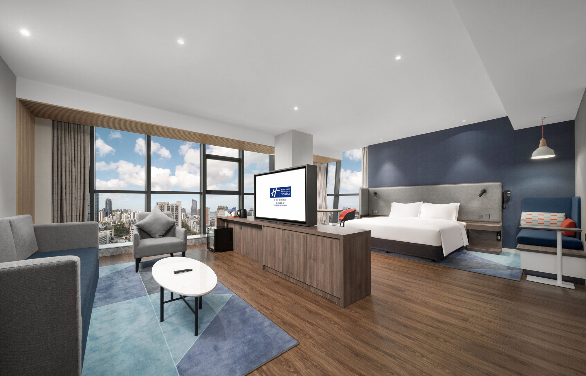 holiday inn express zhuhai gongbei an ihg hotel