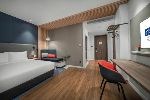 holiday inn express zhuhai gongbei an ihg hotel