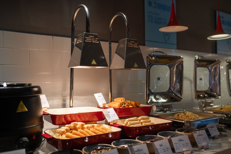 holiday inn express zhuhai gongbei an ihg hotel