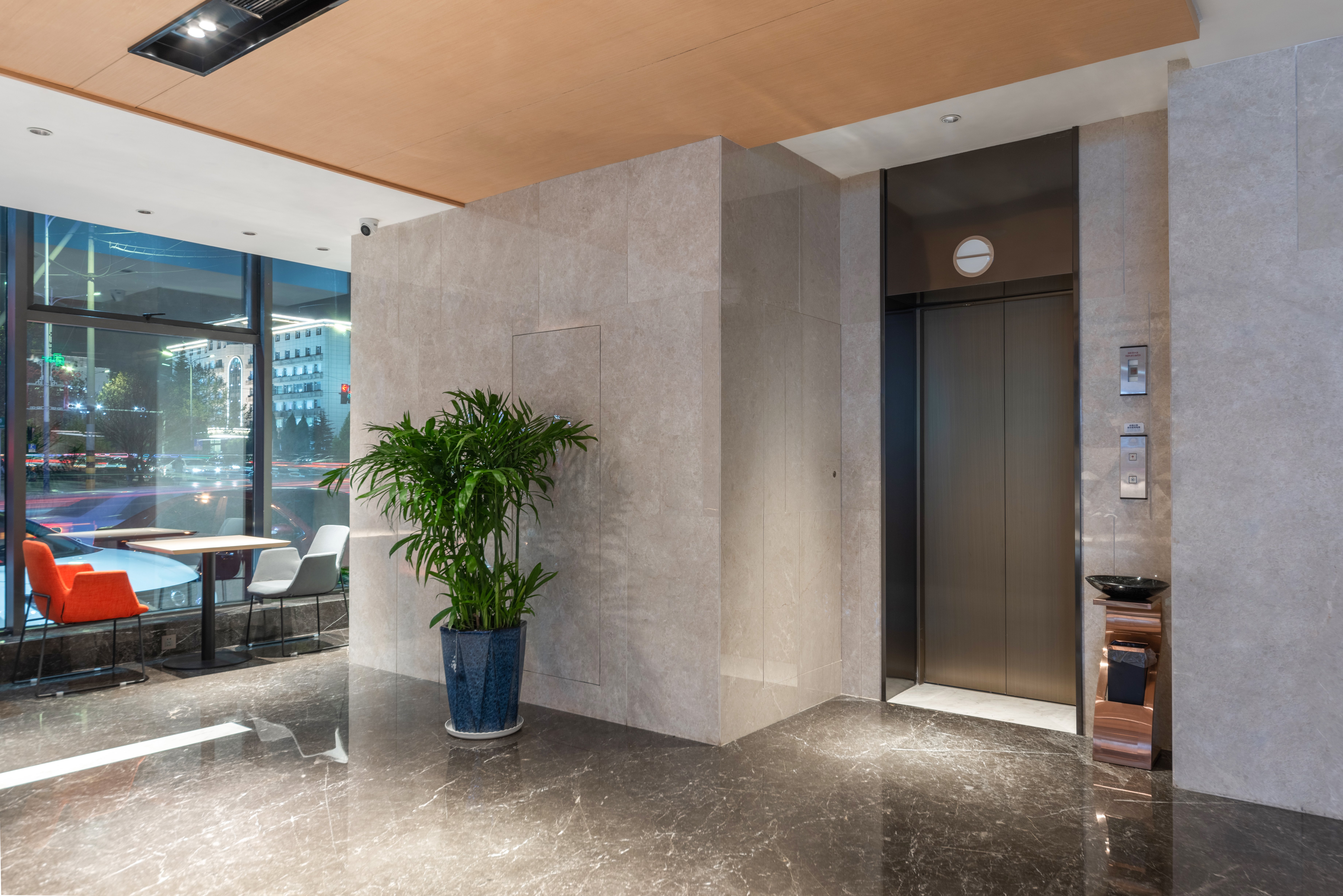 holiday inn express yangquan city center an ihg hotel