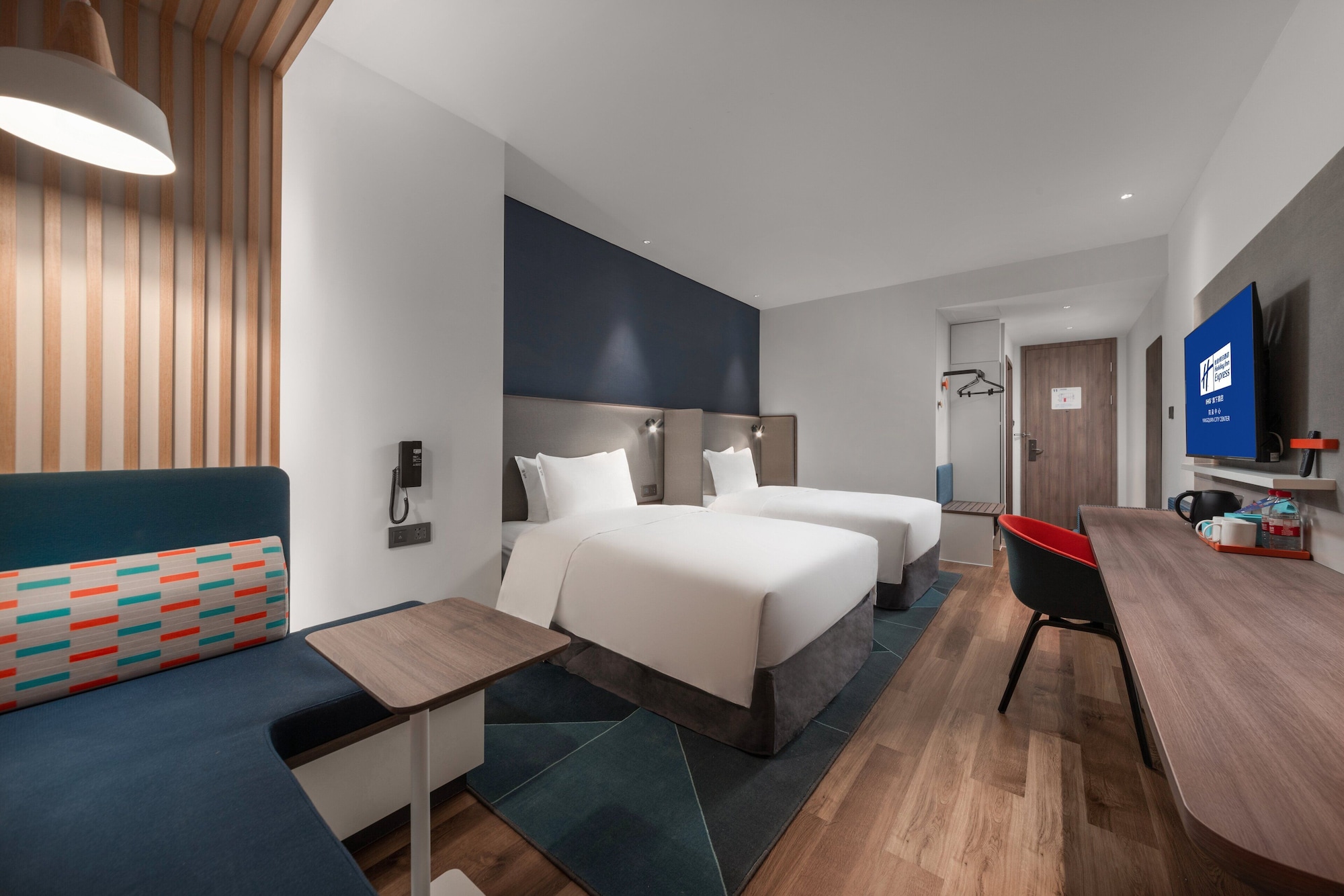 holiday inn express yangquan city center an ihg hotel