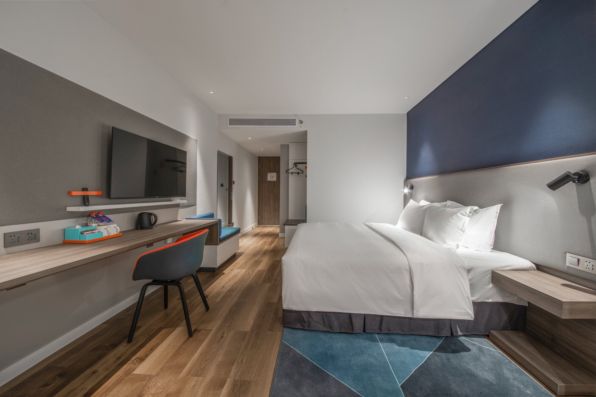 holiday inn express yangquan city center an ihg hotel