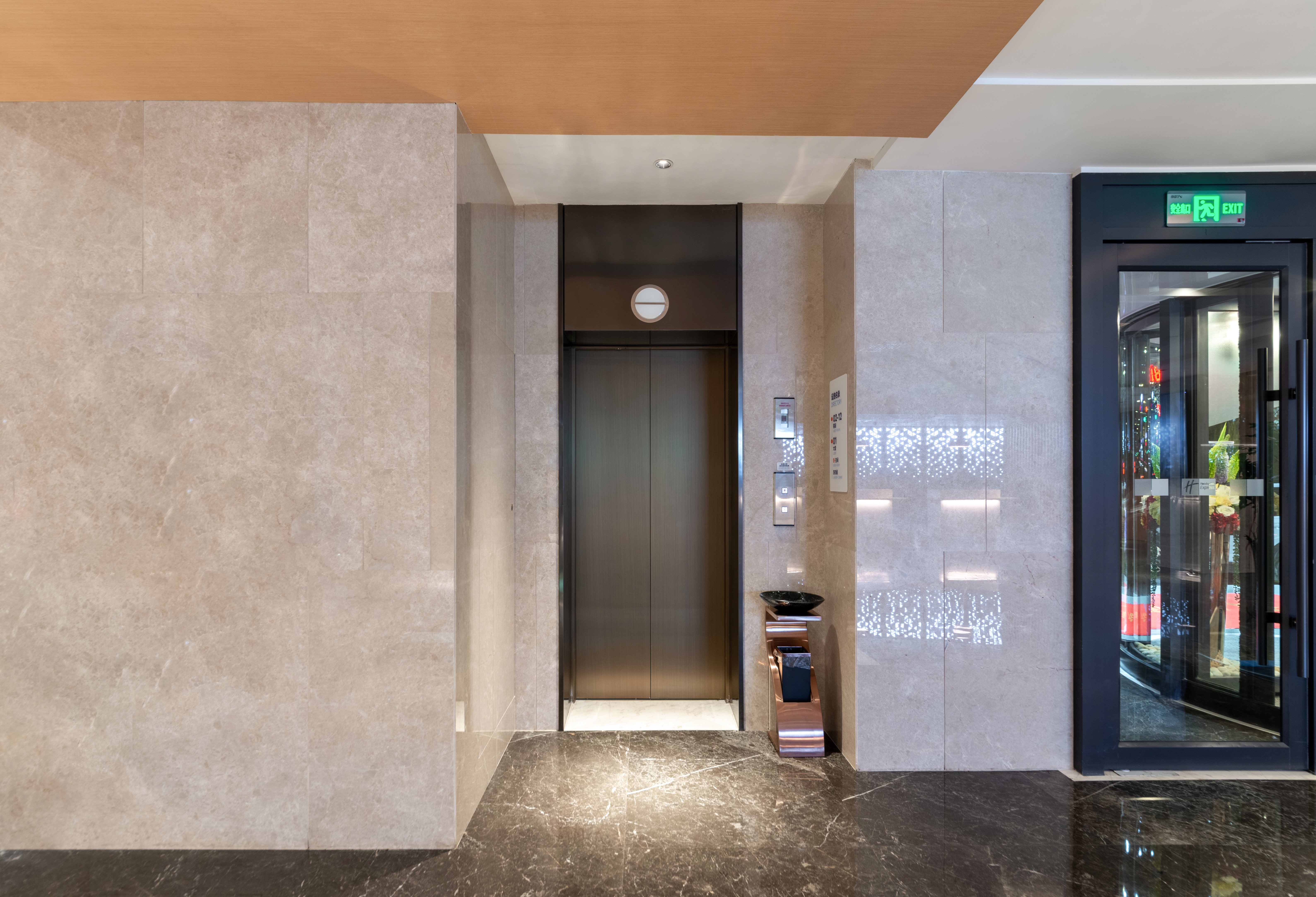 holiday inn express yangquan city center an ihg hotel