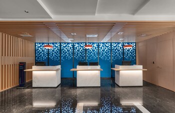 holiday inn express yangquan city center an ihg hotel