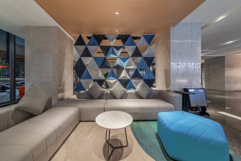 holiday inn express yangquan city center an ihg hotel