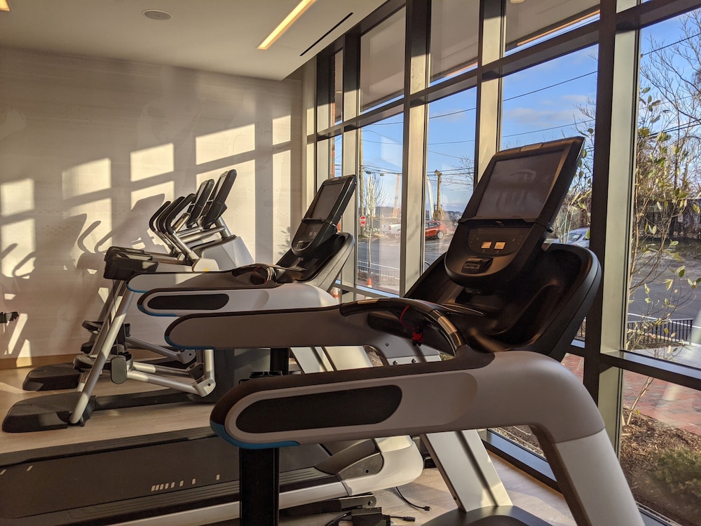 cambria hotel washington d c navy yard riverfront