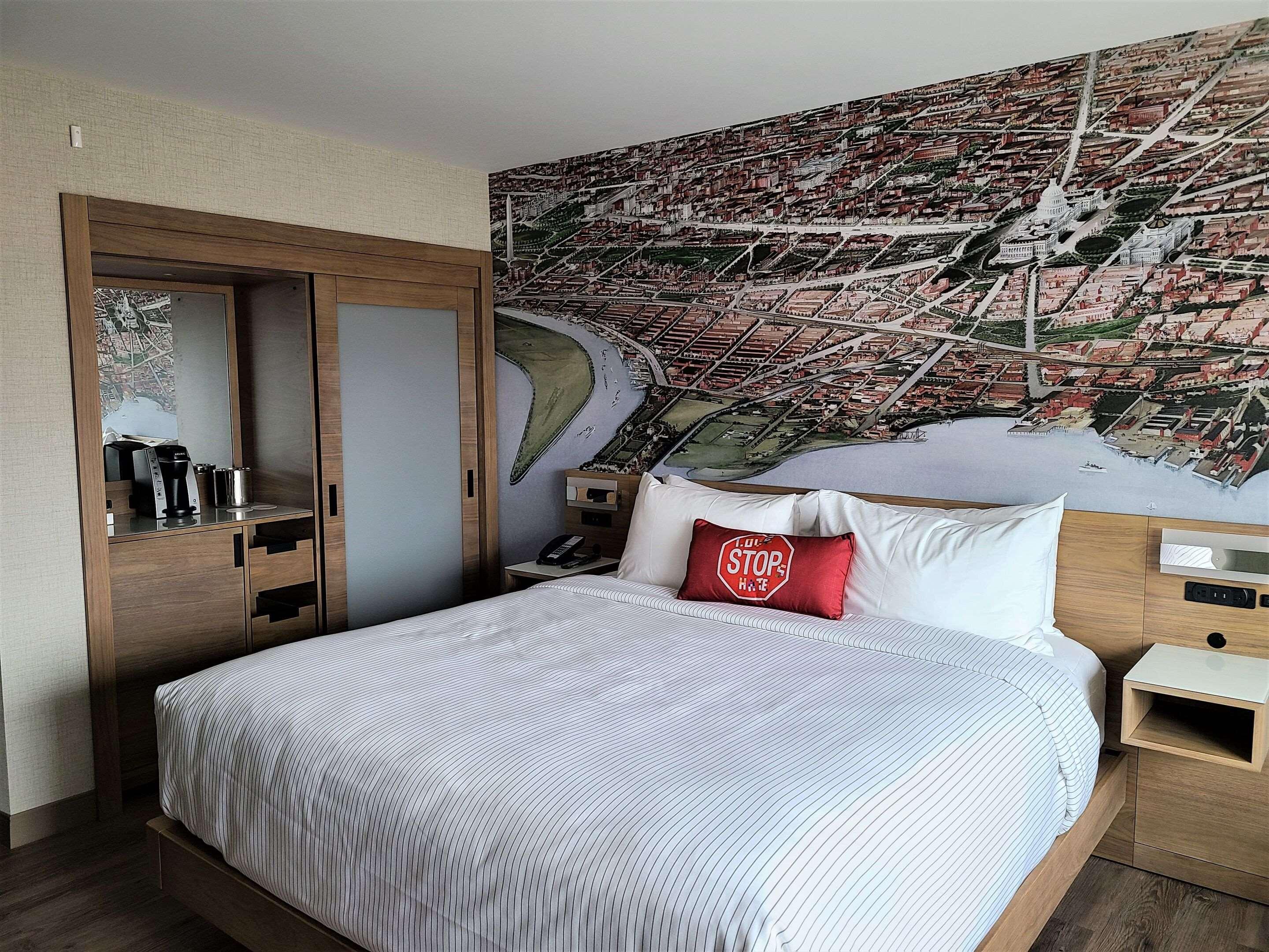 cambria hotel washington d c navy yard riverfront