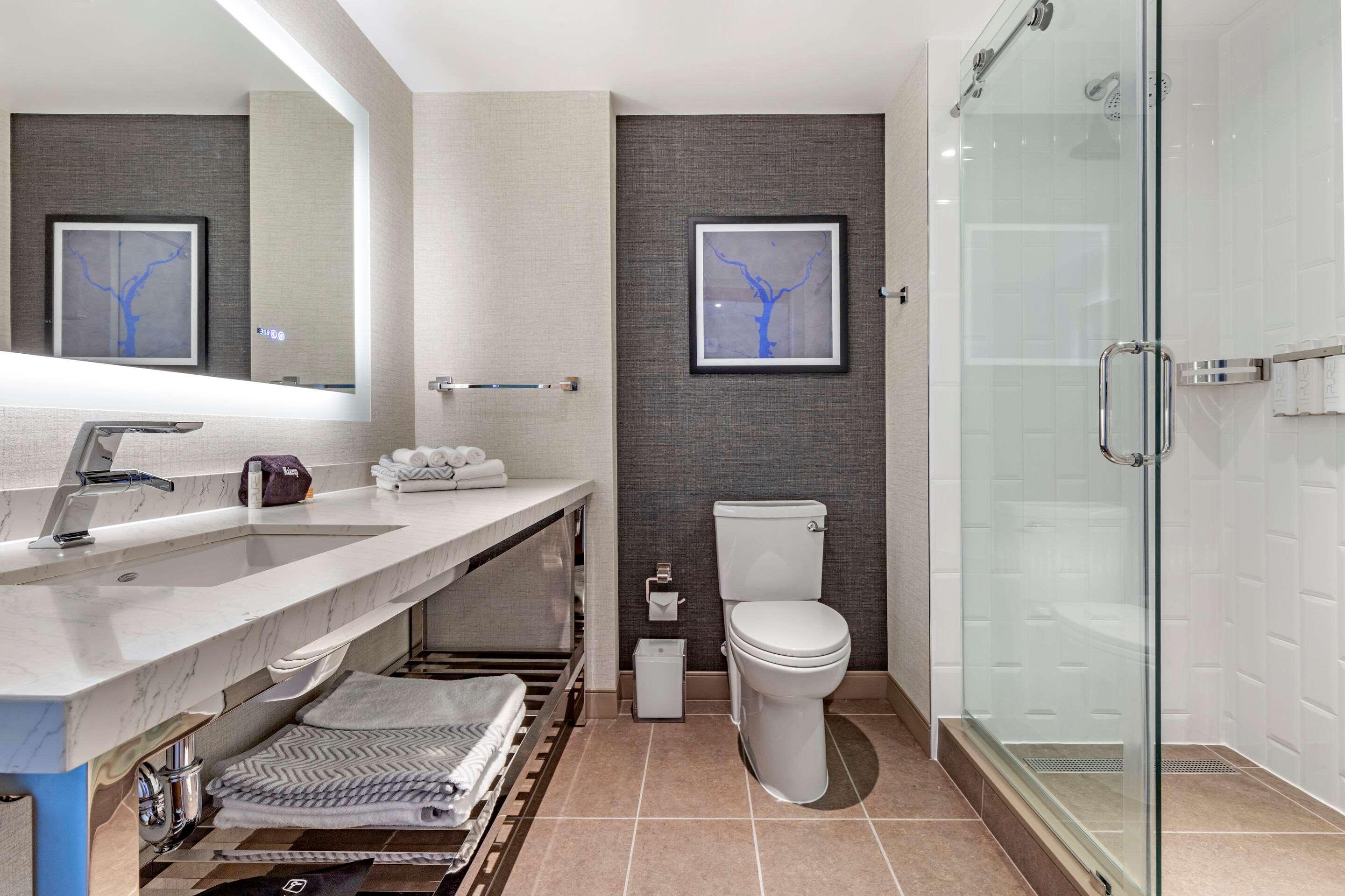 cambria hotel washington d c navy yard riverfront