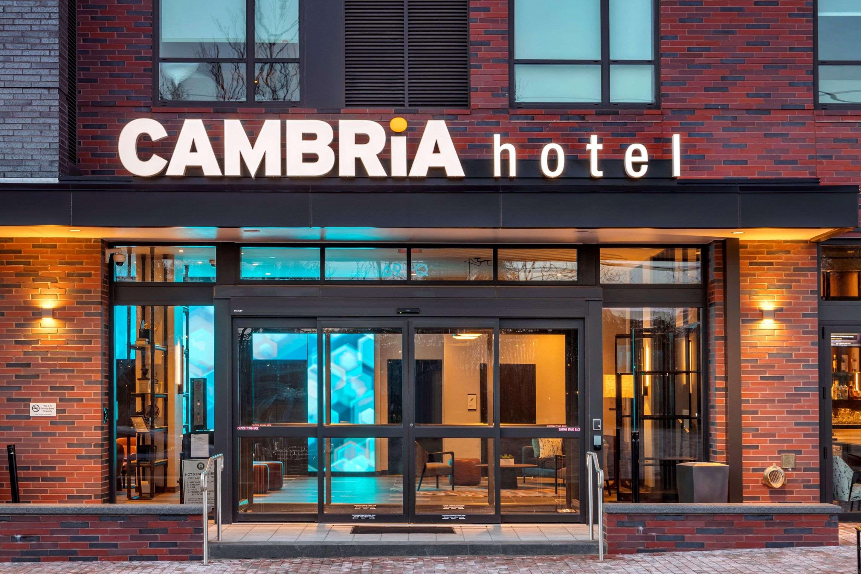 cambria hotel washington d c navy yard riverfront