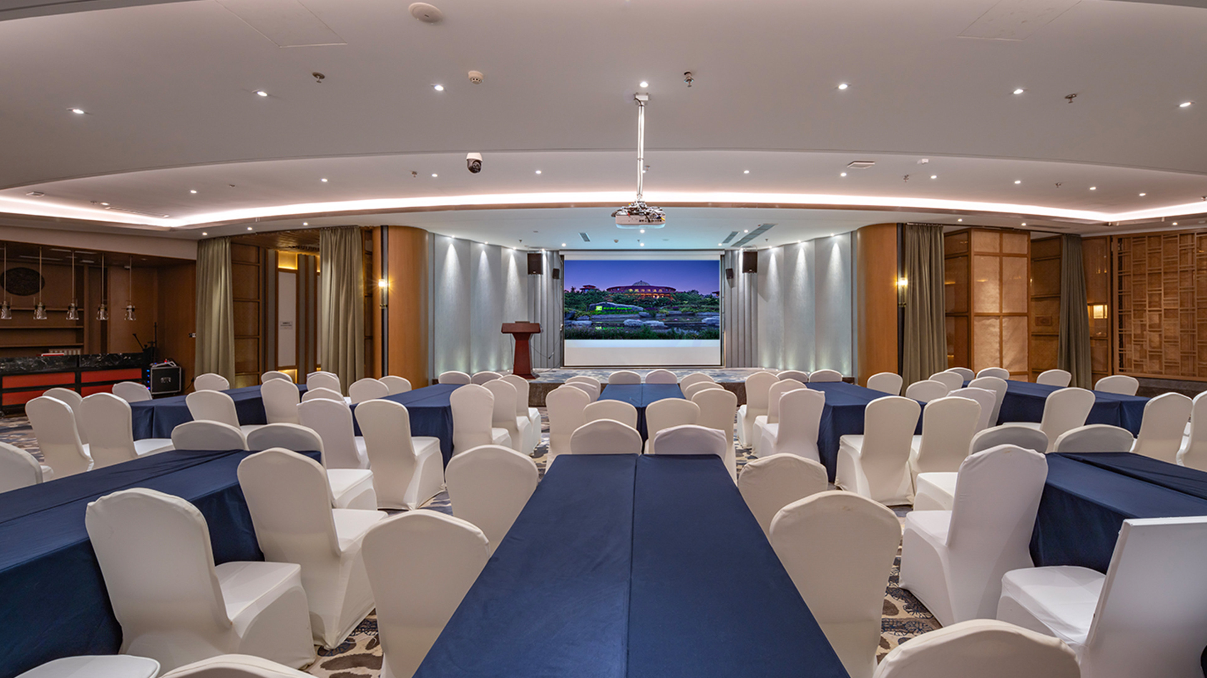 holiday inn dalian hot spring an ihg hotel