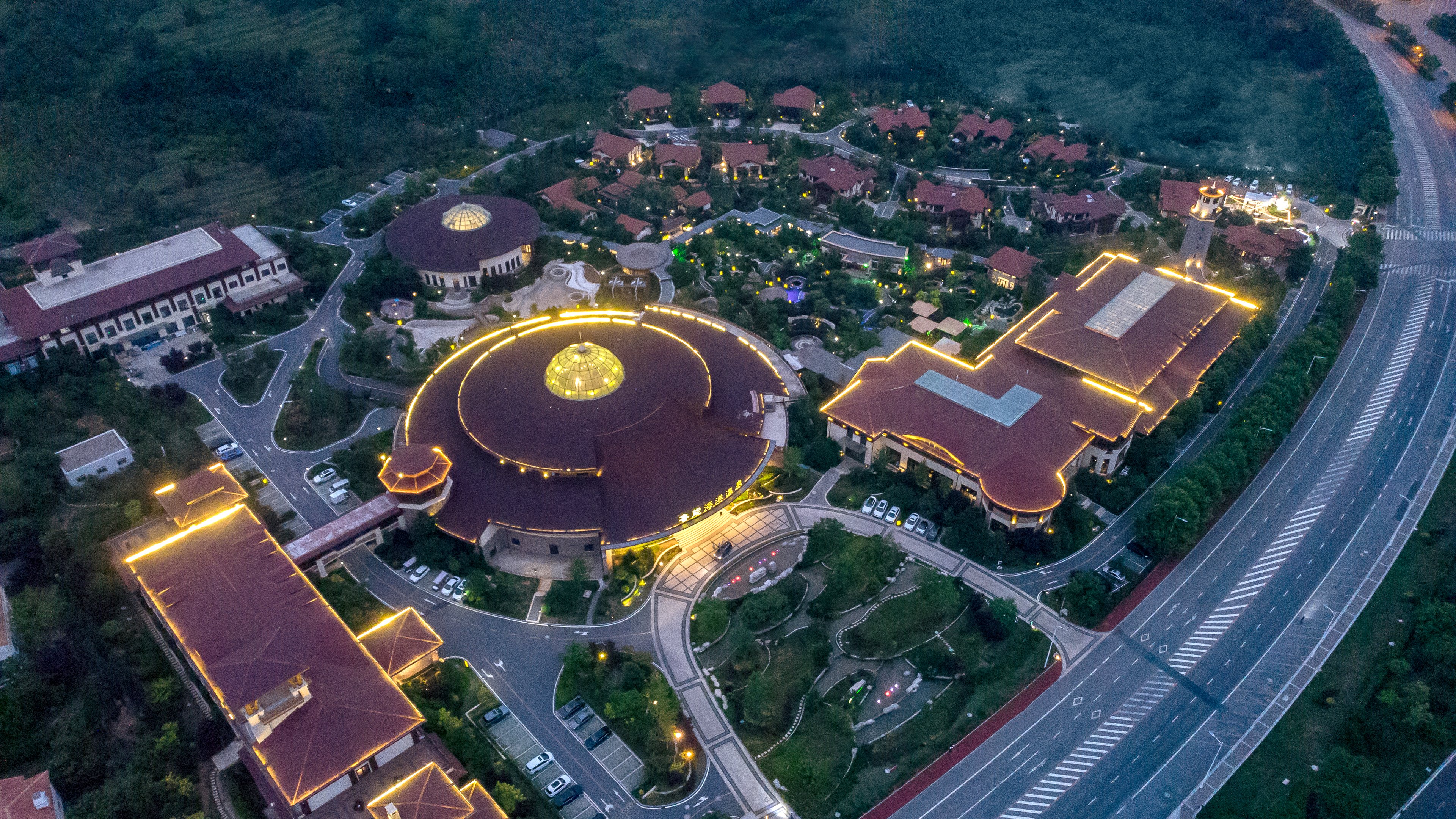 holiday inn dalian hot spring an ihg hotel