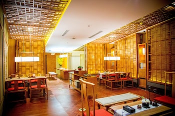 Holiday Inn Dalian Hot Spring, An Ihg Hotel,Dalian North Station>>Dalian,3.5 star