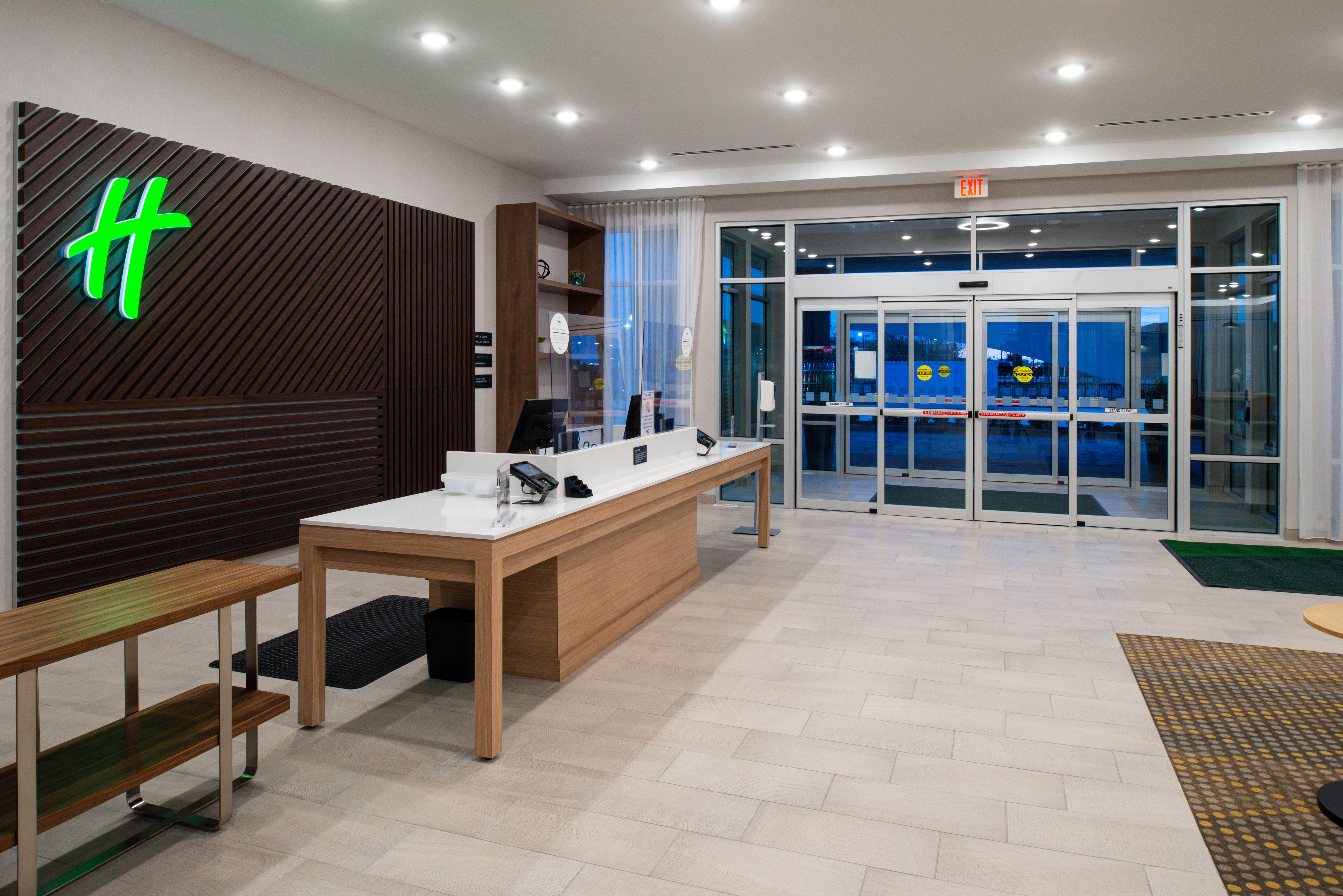 holiday inn fort worth alliance an ihg hotel