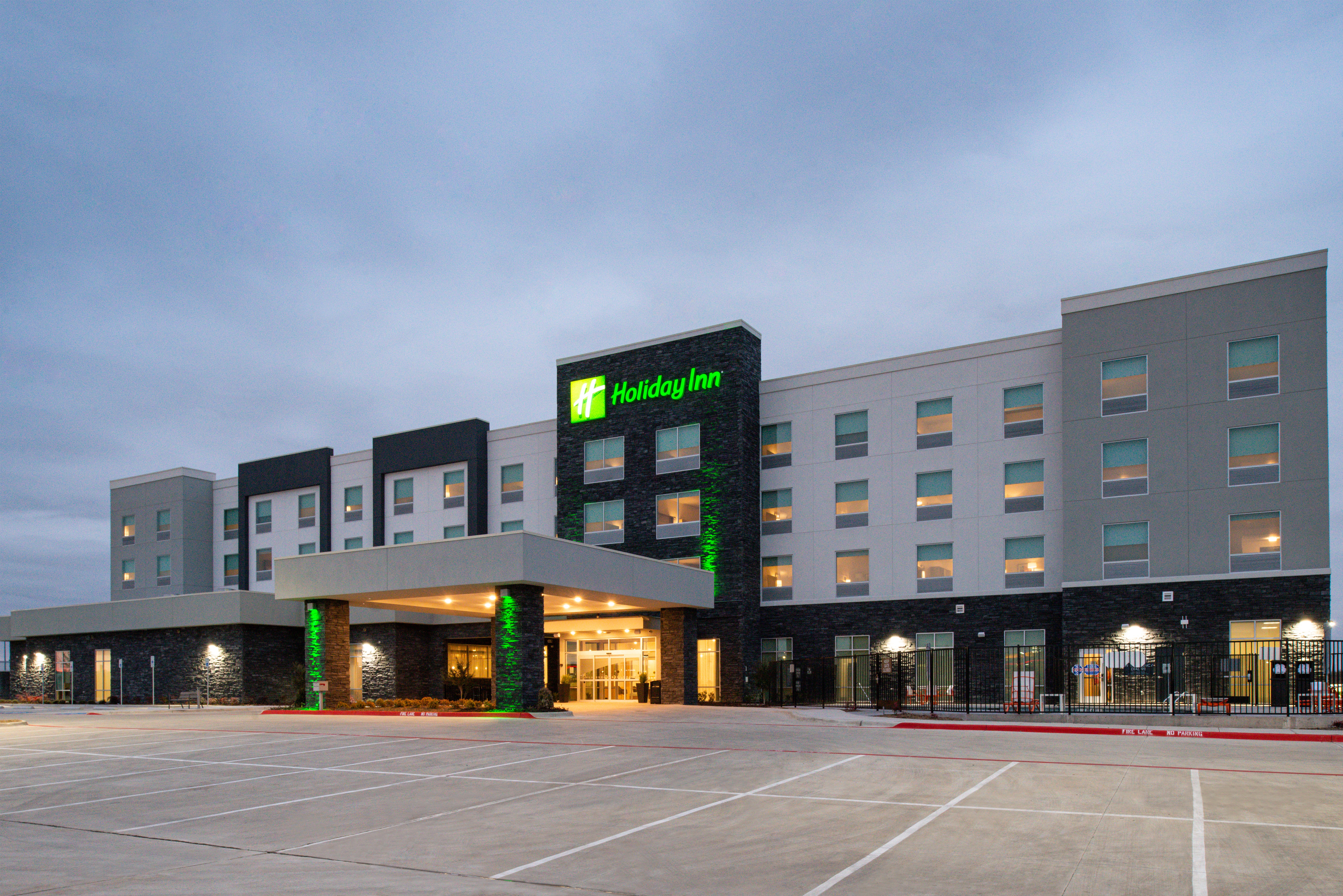 holiday inn fort worth alliance an ihg hotel