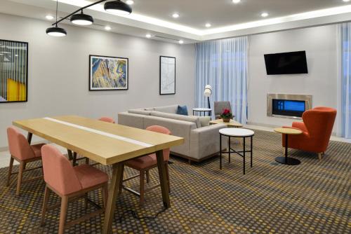 holiday inn fort worth alliance an ihg hotel