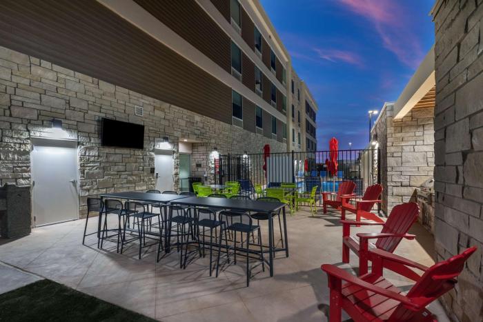 home2 suites by hilton midland east