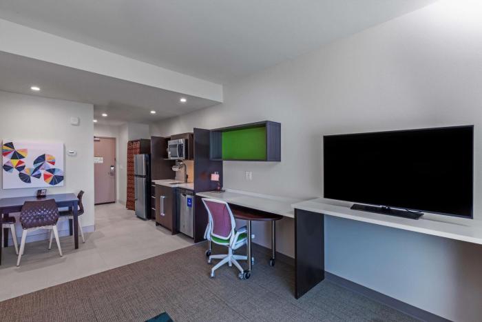 home2 suites by hilton midland east