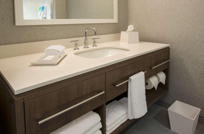 home2 suites by hilton grove city columbus