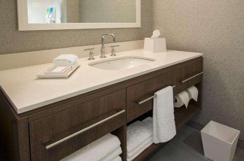 home2 suites by hilton grove city columbus