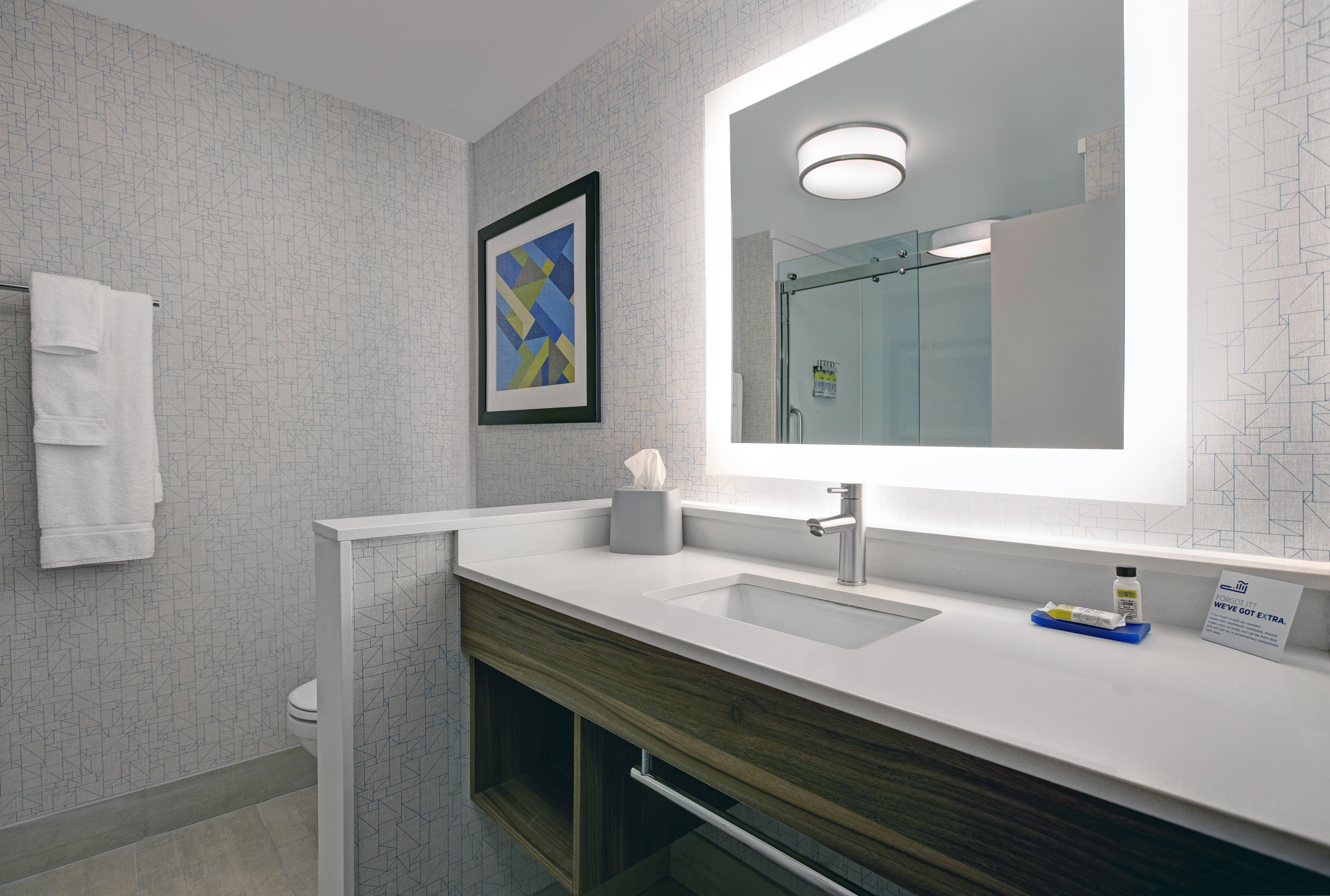 holiday inn express milwaukee downtown an ihg hotel