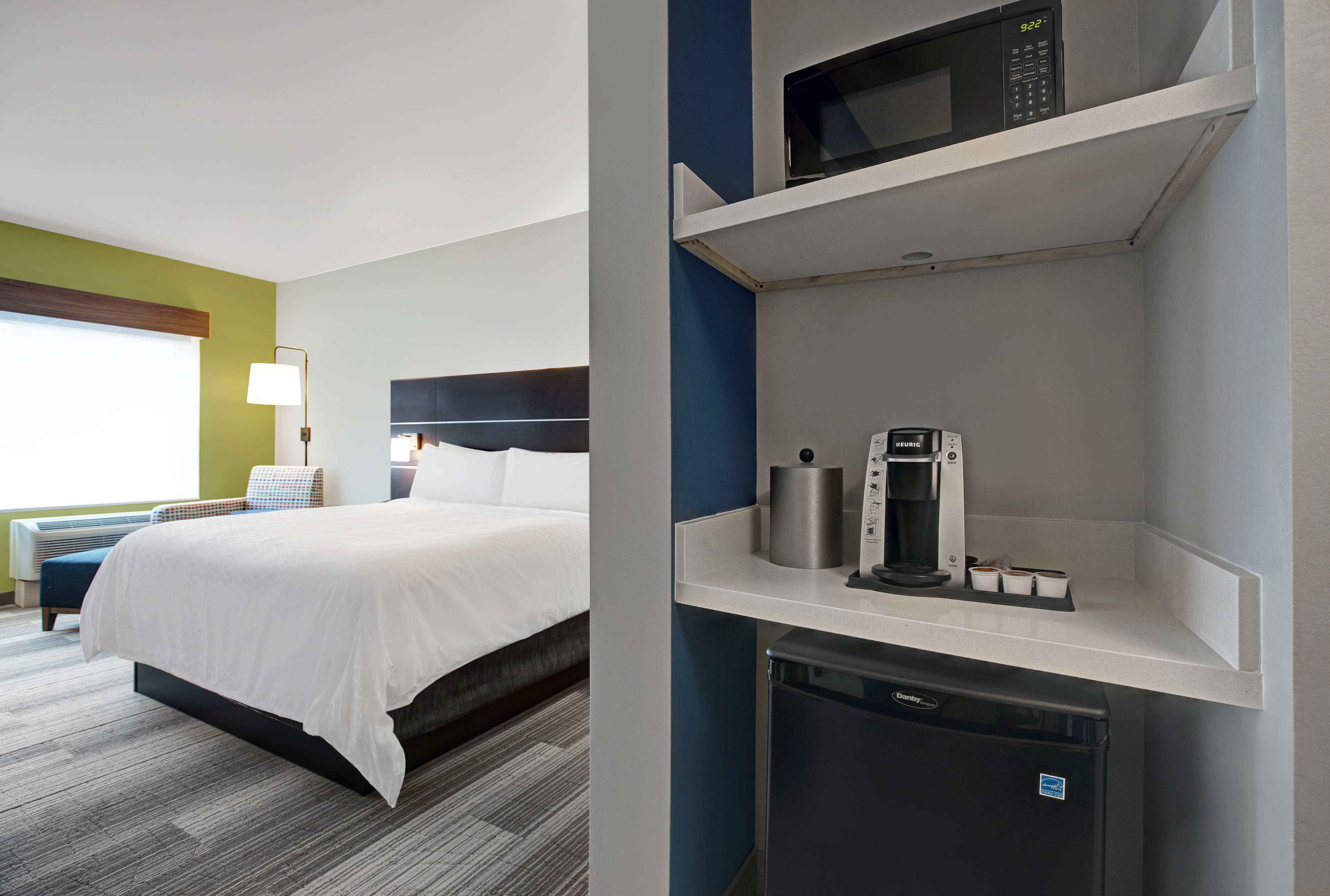 holiday inn express milwaukee downtown an ihg hotel