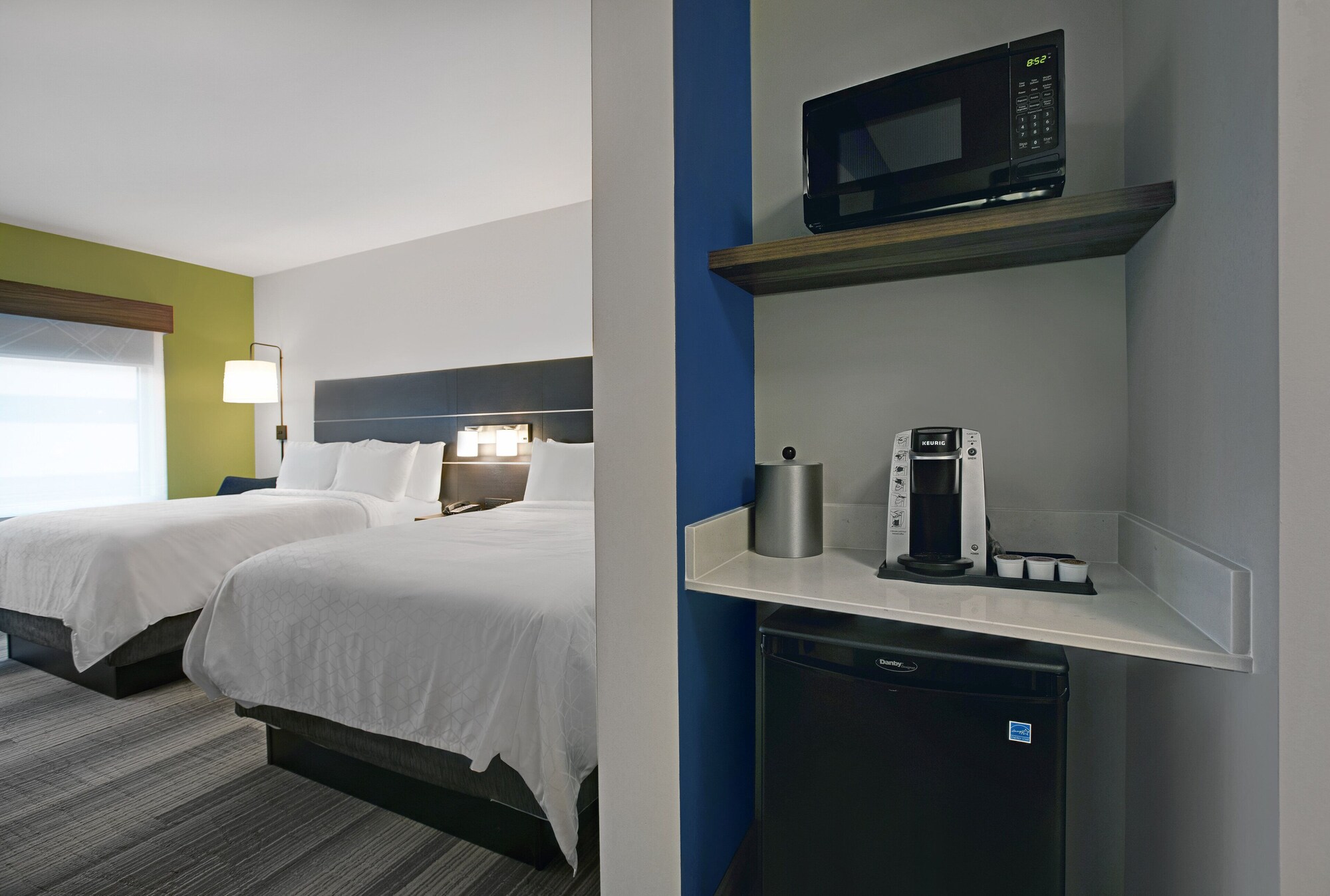 holiday inn express milwaukee downtown an ihg hotel