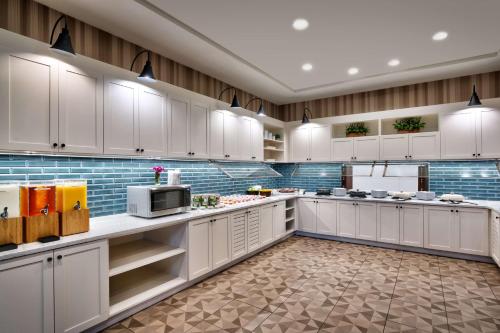 hyatt place fayetteville springdale