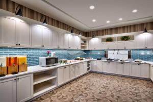 hyatt place fayetteville springdale