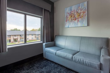 baymont inn and suites by wyndham madison