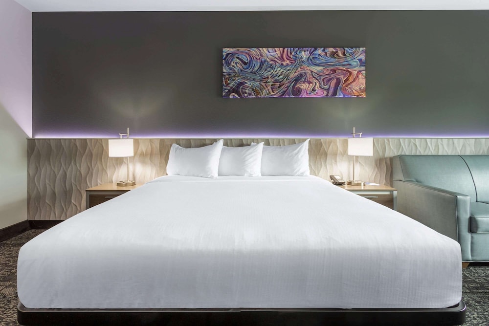 baymont inn and suites by wyndham madison