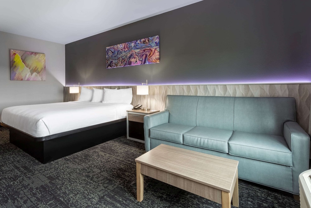 baymont inn and suites by wyndham madison