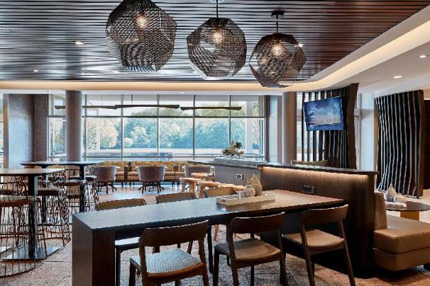 springhill suites by marriott overland park leawood