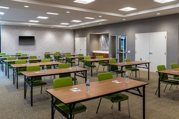 springhill suites by marriott overland park leawood